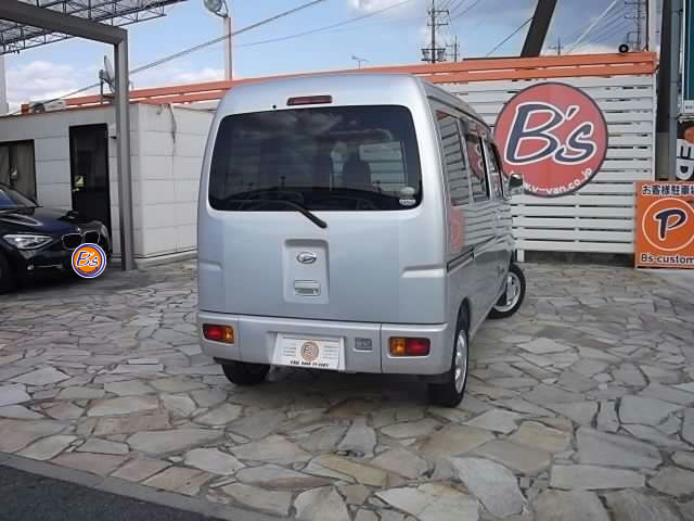 後面