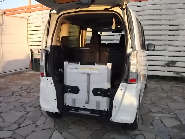 福祉車両装備使用前2